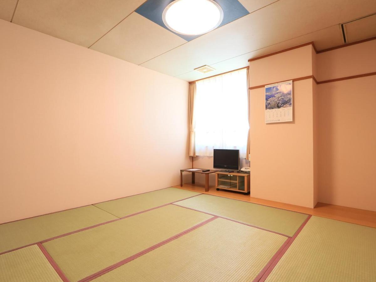 Fuji-Shi Business Hotel Furuiya Ryokan Fuji  Esterno foto