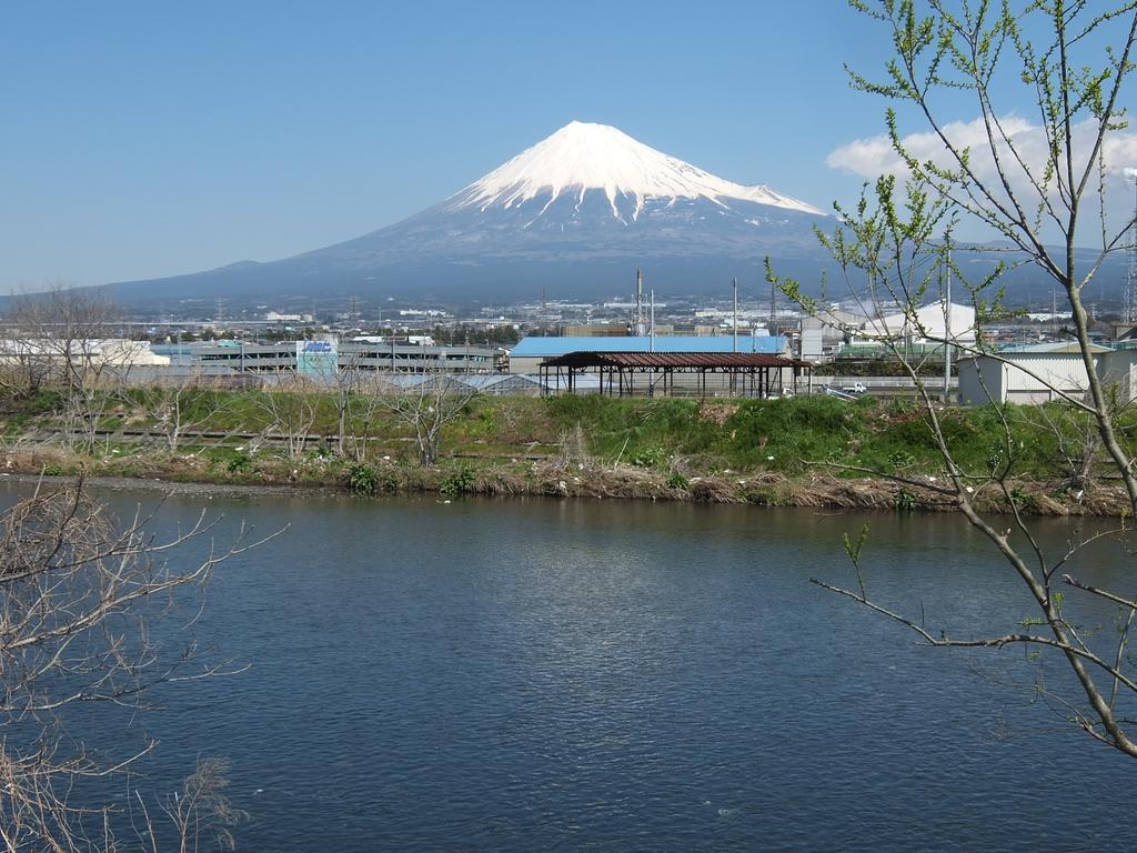 Fuji-Shi Business Hotel Furuiya Ryokan Fuji  Esterno foto