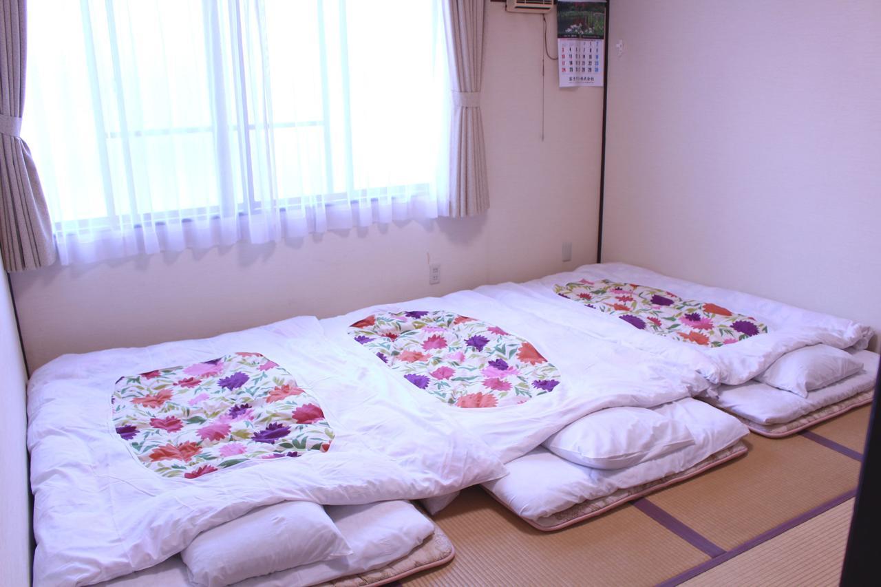 Fuji-Shi Business Hotel Furuiya Ryokan Fuji  Esterno foto