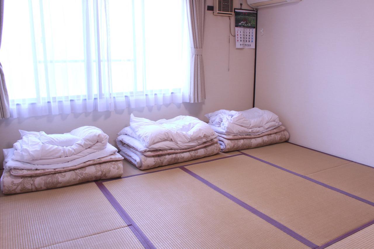 Fuji-Shi Business Hotel Furuiya Ryokan Fuji  Esterno foto