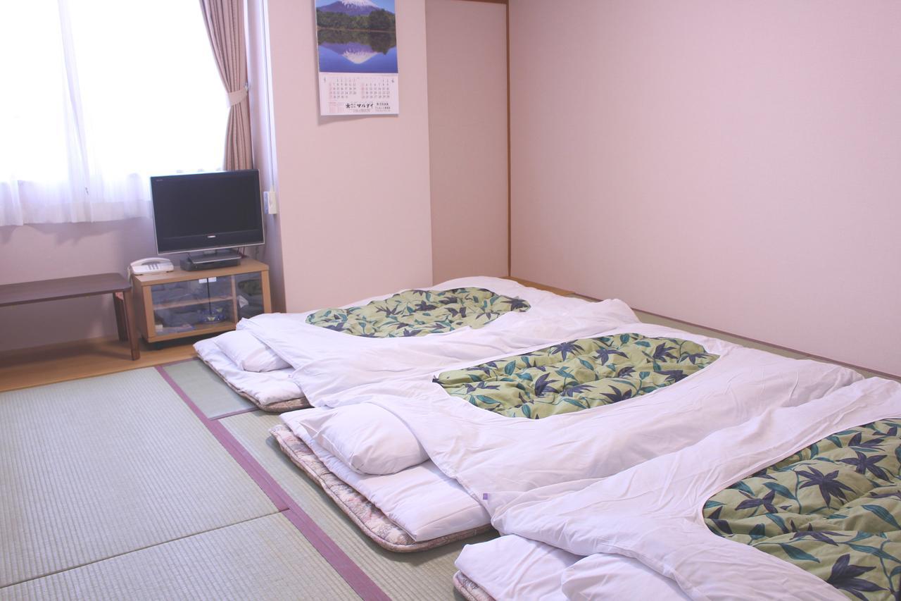 Fuji-Shi Business Hotel Furuiya Ryokan Fuji  Esterno foto