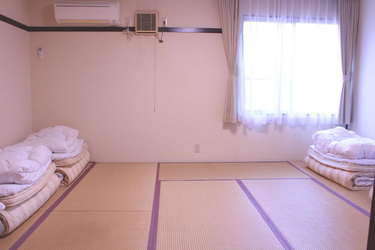 Fuji-Shi Business Hotel Furuiya Ryokan Fuji  Esterno foto